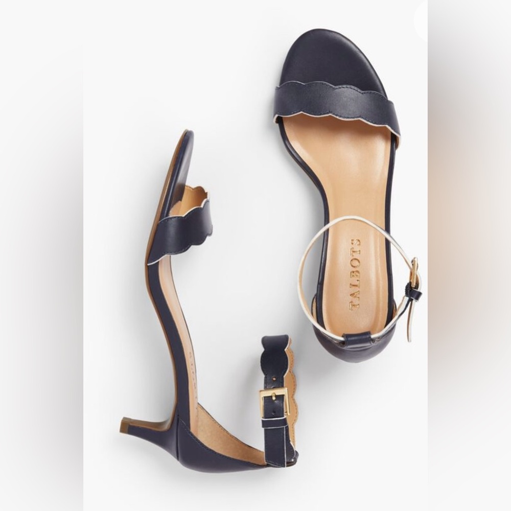 Talbots “Plia” Ankle Strap Leather kitten heel Sandals, Sz 8 Navy Leather, NWT
